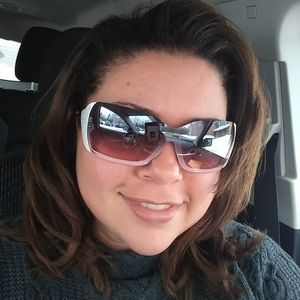 Meet your Posher, Serena